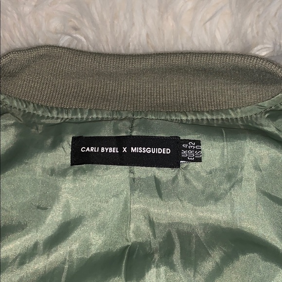 Carli Bybel X Missguided silk bomber jacket. - Picture 3 of 4